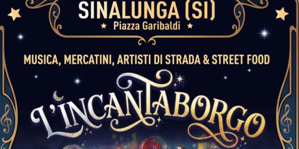 Artisti di strada con spettacolo di mangiafuoco su una piazza a Sinalunga di Siena