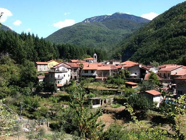 Palazzo del Duca di Mifra - foto 1983.jpg