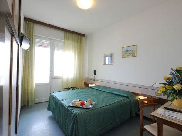 Hotel Caravelle Pesaro - foto 14240.jpg