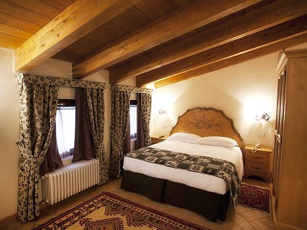 Garn� Astoria - foto 14853.jpg