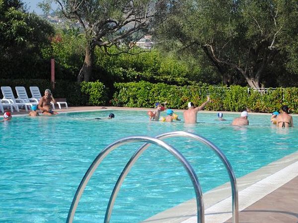 Villaggio Campeggio dell�Isola - foto 15773.jpg