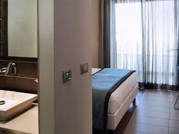 Yes Hotel Touring - foto 17285.jpg