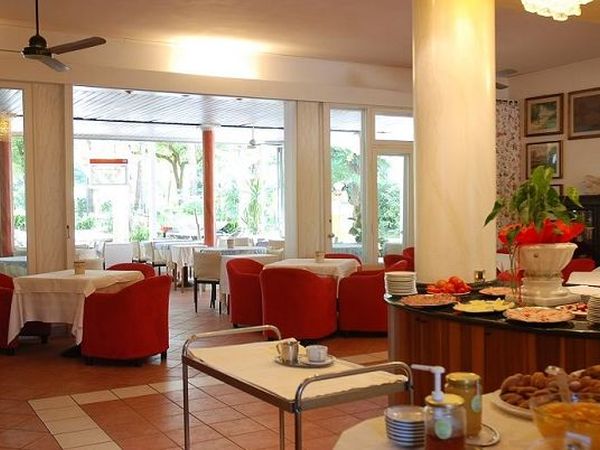 Valdor Holiday Center - foto 17302.jpg