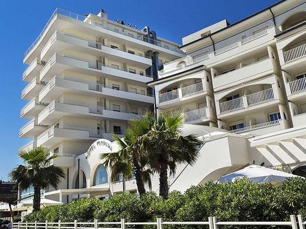 Yes Hotel Touring - foto 18721.jpg