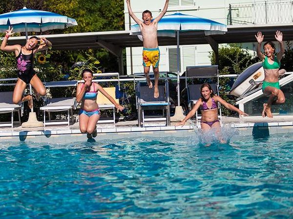 Hotel La Plaja - foto 20191.jpg