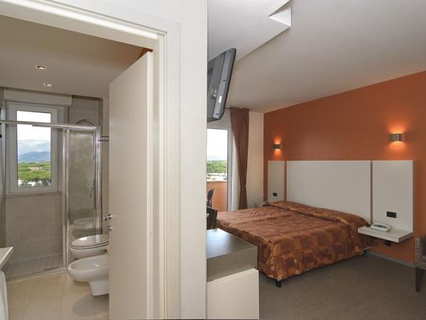 Hotel Eur - foto 20776.jpg