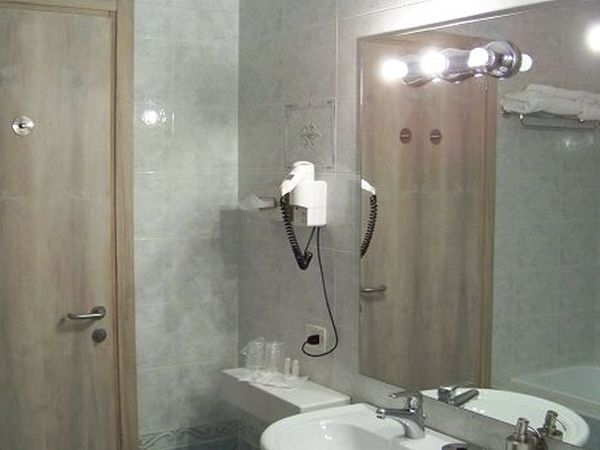 Hotel Angi - foto 5415.jpg