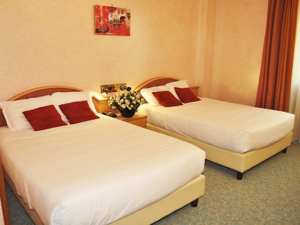 Antony Hotel - foto 25026.jpg