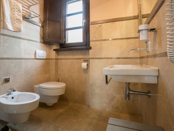 Fonte alla Lepre - foto 26651.jpg