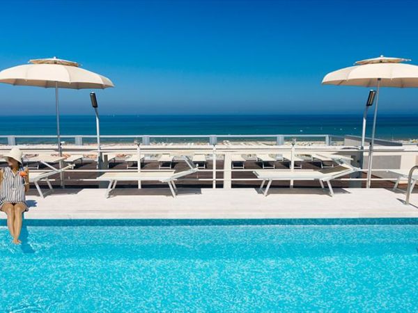 Waldorf Suite Hotel - foto 27033.jpg