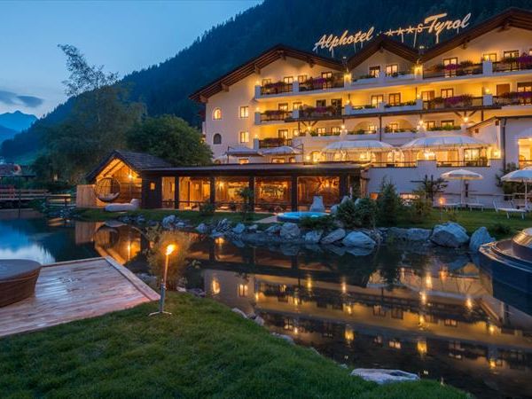 Alphotel Tyrol - foto 30147.jpg