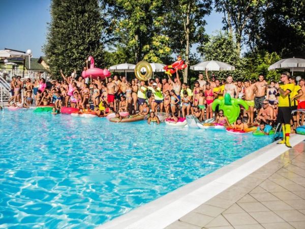 Spiaggia Romea - foto 33391.jpg