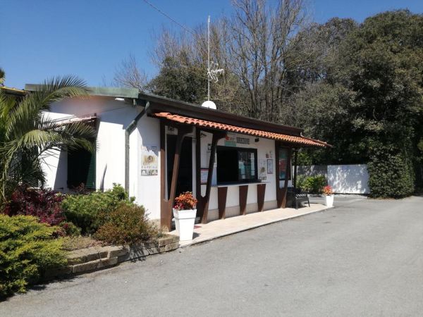 Campeggio Italia - foto 33465.jpg