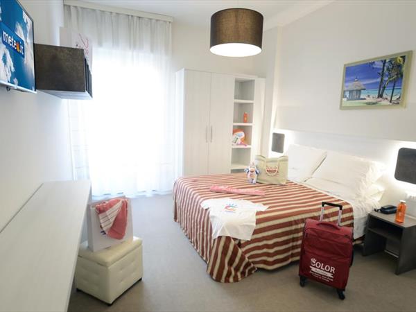 Color Metropolitan Family Hotel - foto 34127.jpg