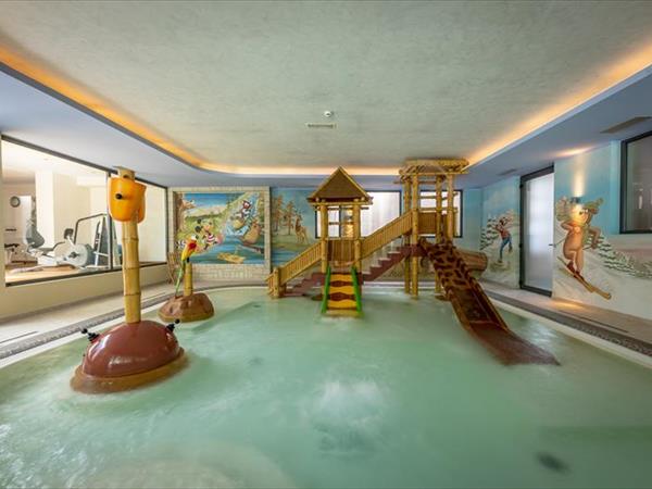 Alpholiday Dolomiti - foto 34672.jpg