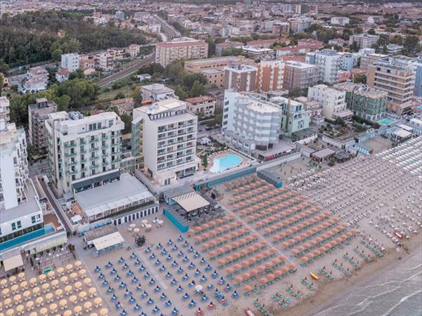 Nautilus Family Hotel - foto 35022.jpg