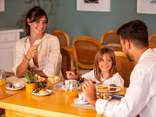 Hotel Punta Nord Est - foto 36139.jpg