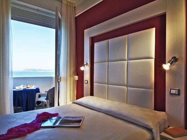 Color Alexandra Plaza Family Hotel - foto 36351.jpg