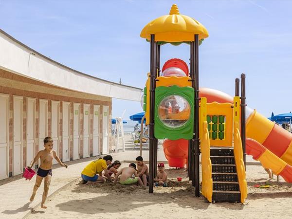 Color Bay Village - foto 37180.jpg