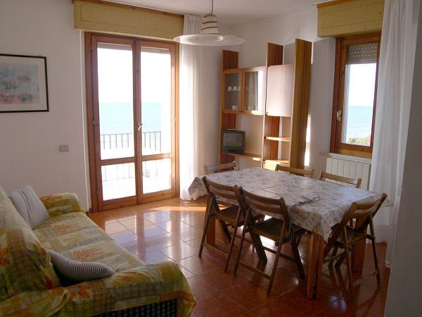 Appartamenti Mare San Vincenzo - foto 8539.jpg