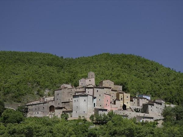 Castello Di Postignano Relais