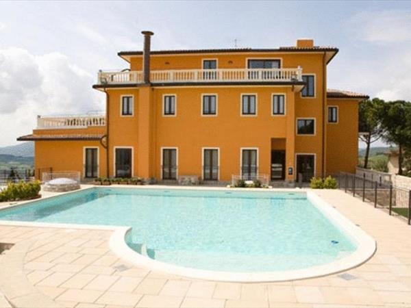 Fortebraccio - Family hotel Valtiberina, Montone (PG)