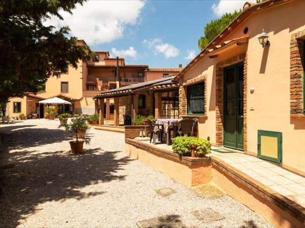 Agriturismo Il Belvedere Country Houses