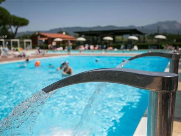 International holidays house pool Lerici-Cinque Terre presso Camping village River