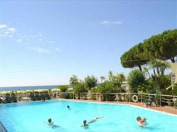 Family hotel Gabriella - Liguria, Diano Marina (IM)