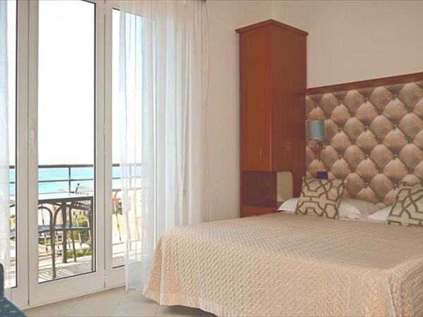 Family hotel Noris - Finale Ligure (SV)