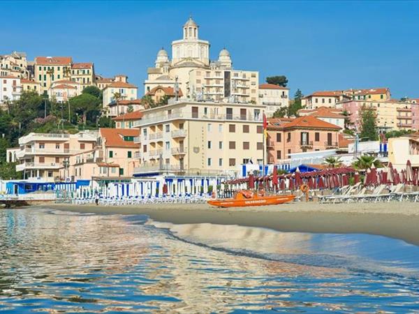 Hotel Croce Di Malta - Liguria, Imperia (IM)