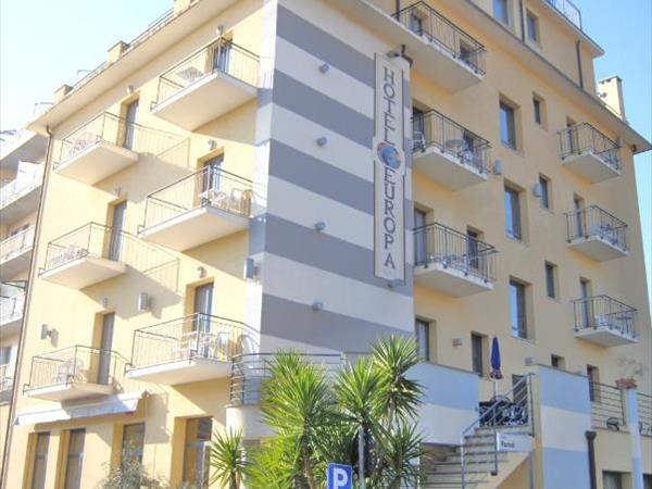 Family hotel Europa - San Bartolomeo al Mare (IM)