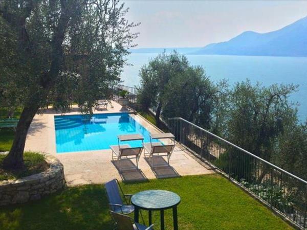 Agricampeggio Relax (Campsite) - Brenzone sul Garda (VR)