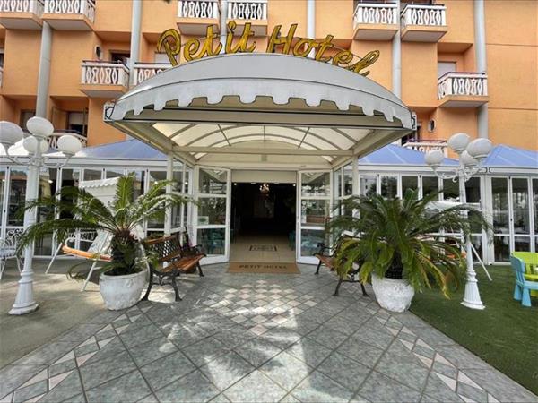 Petit Hotel - Caorle (VE)