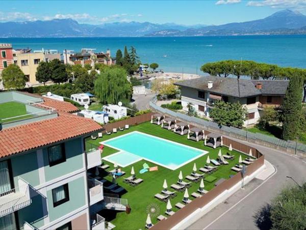 Hotel Puccini - Veneto, Peschiera del Garda (VR)