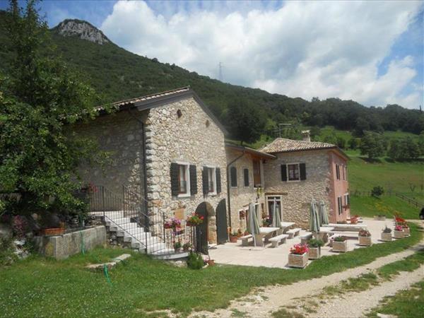 Agriturismo Lusani - Caprino Veronese (VR)