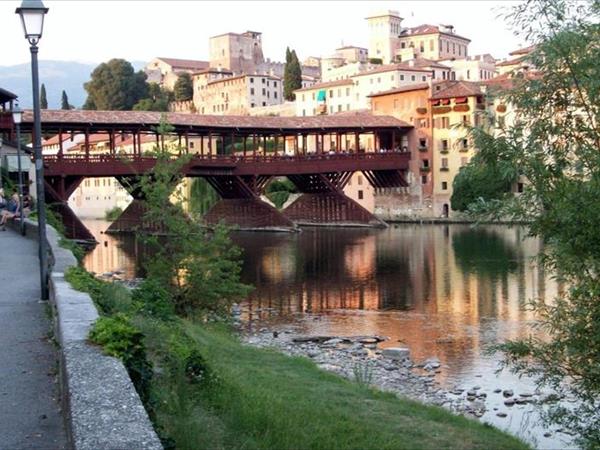 Luxury House B&B - Bassano del Grappa (VI)