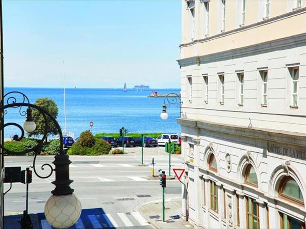 YouMe Design Place Hotel - Family hotel Carso Triestino, Trieste (TS)