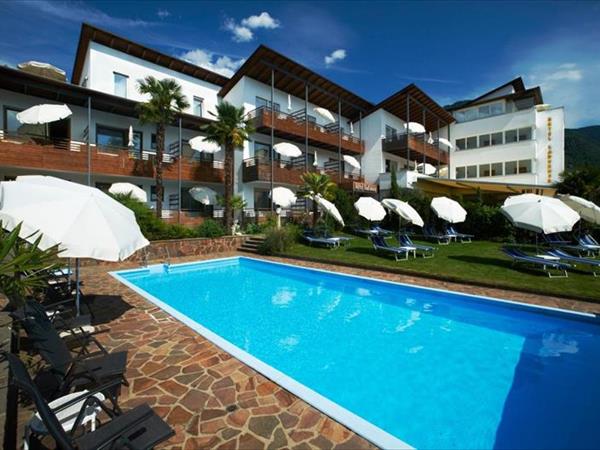 Family hotel Ladurner