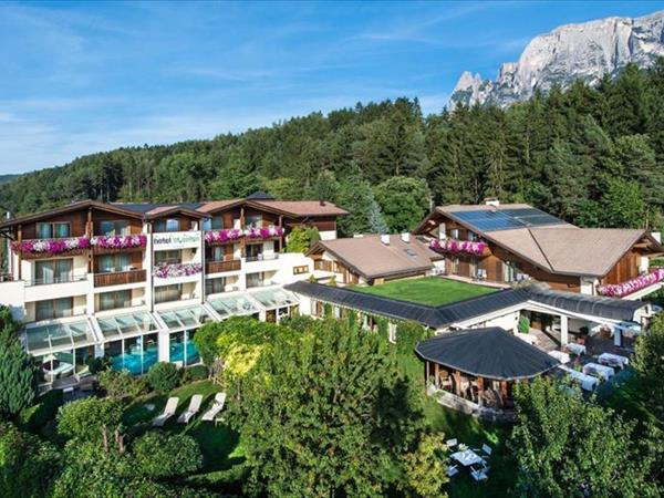 Hotel St. Anton - Family hotel Altopiano dello Scillar, Fié allo Sciliar (BZ)