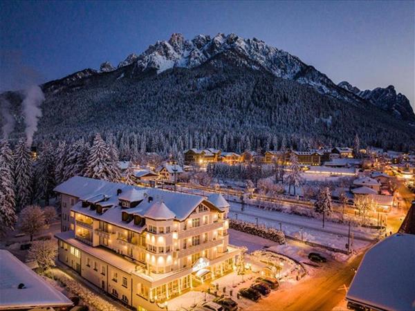 Park Hotel Bellevue - Family hotel Sud Tirolo, Dobbiaco (BZ)