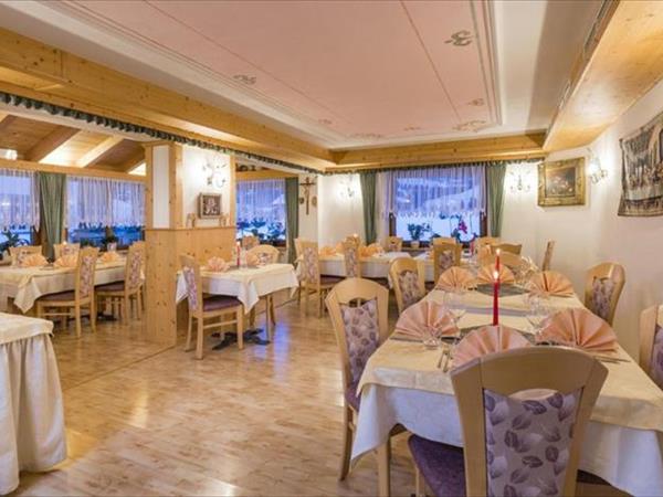 Runcac - Family hotel Alta Badia, Badia (BZ)