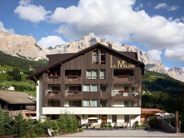 Family hotel La Majun - Family hotel Val Badia, Badia (BZ)