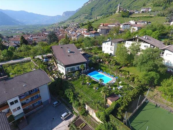 Family hotel Pension Rechtenthal - Termeno (BZ)