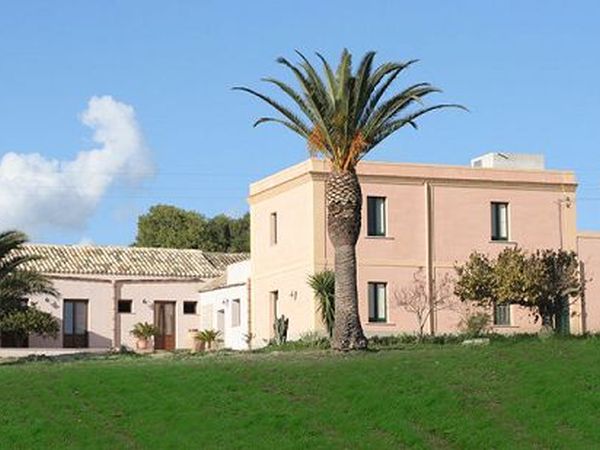 Agriturismo Baglio Donna Santa