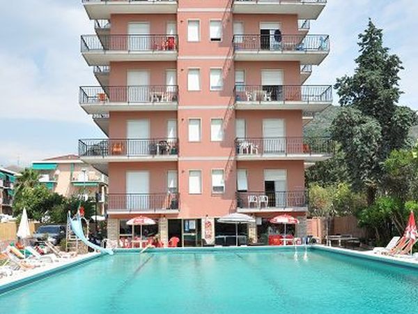 Perla Marina Apartments - Pietra Ligure (SV)