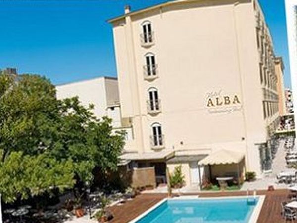 Hotel Alba