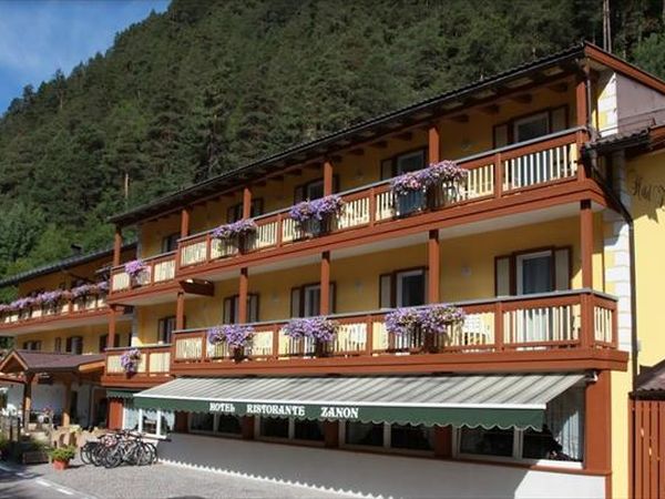 Hotel Zanon - Family hotel Val di Fiemme, Ziano di Fiemme (TN)