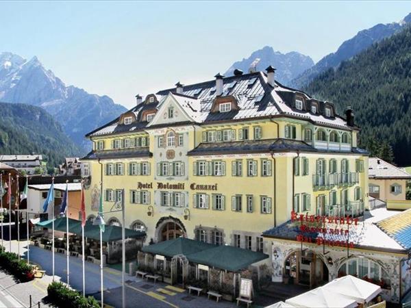 Hotel Dolomiti Schloss - Canazei (TN)