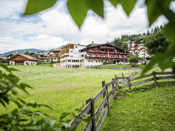 Hotel Condor  - Family hotel Val Badia, Marebbe (BZ)